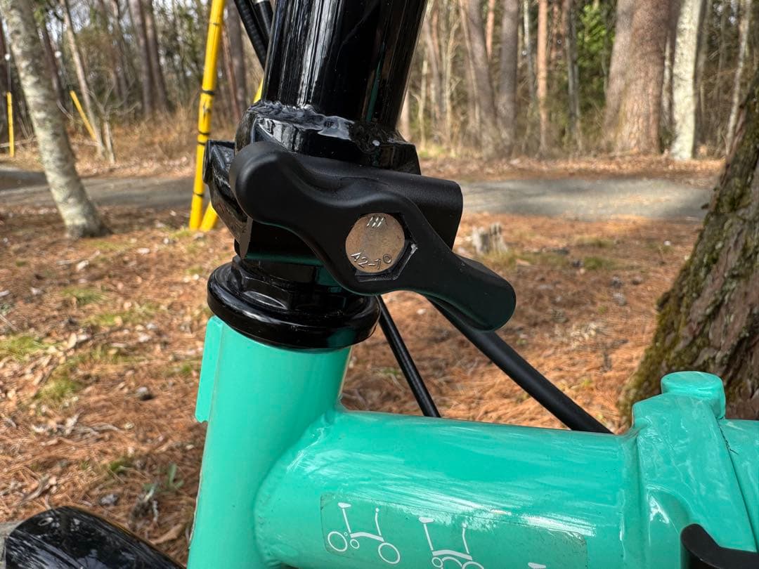 ブロンプトンオマージュ　LITEPRO折りたたみ自転車