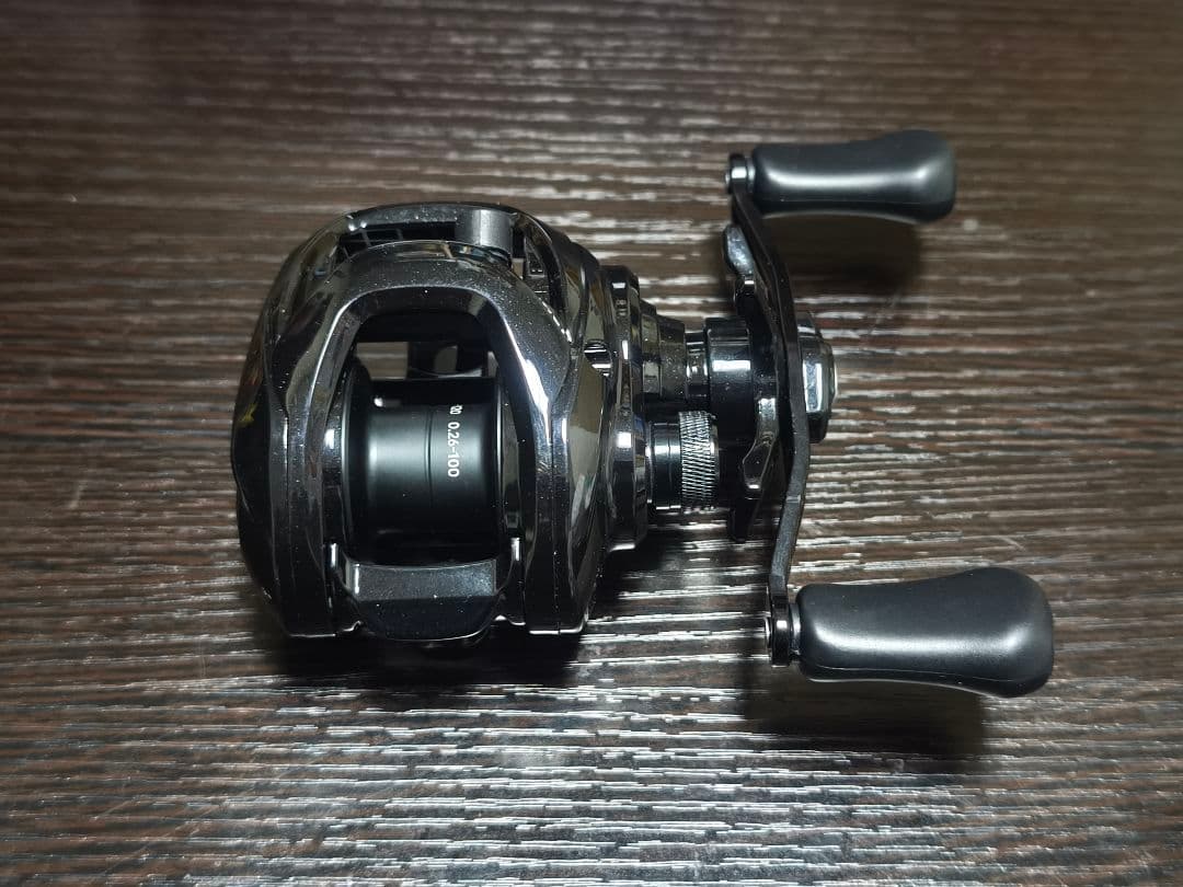 未使用Piscifun Torrent DCリール Cuckoo Waspセット