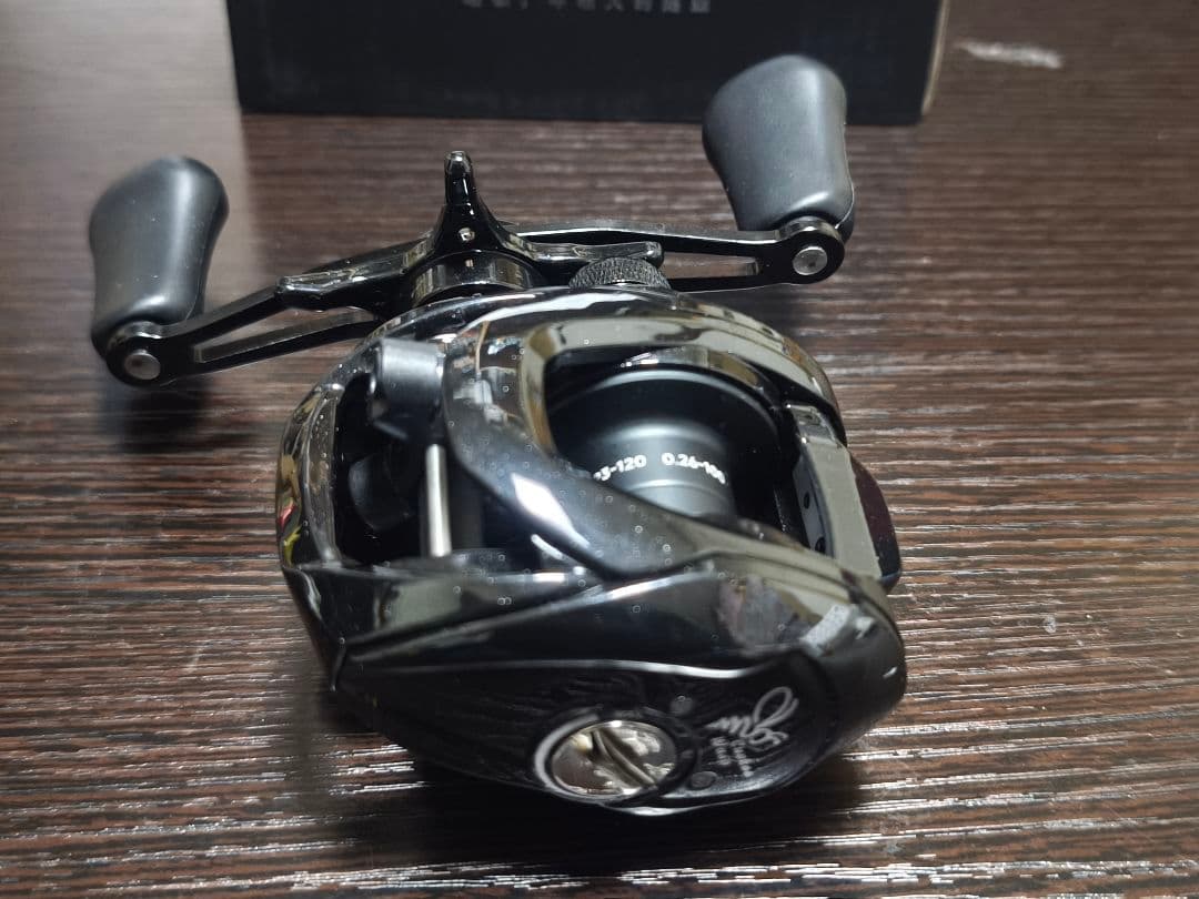 未使用Piscifun Torrent DCリール Cuckoo Waspセット