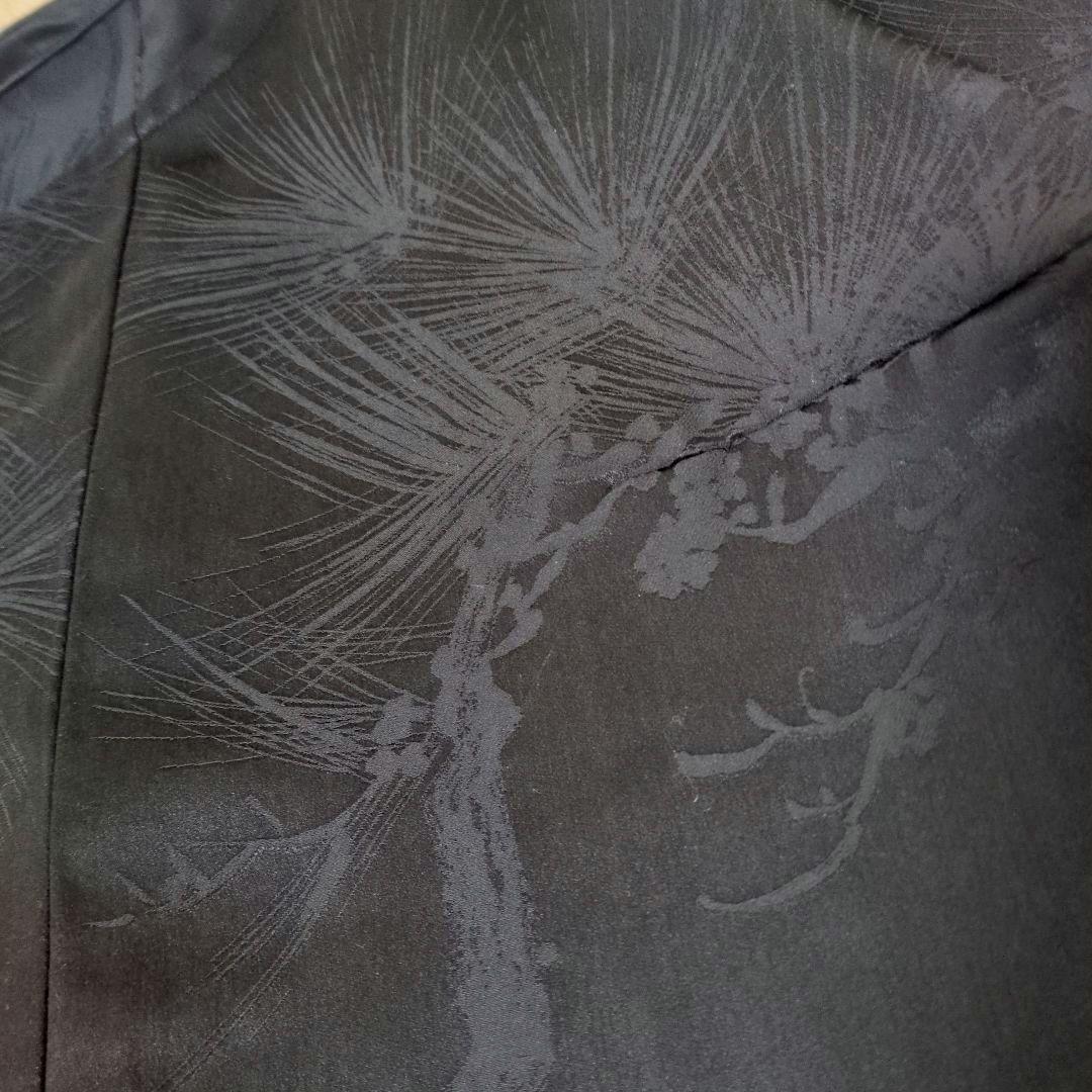 t*n様 黒松織地に赤白牡丹 振袖リメイク羽袖ドレス