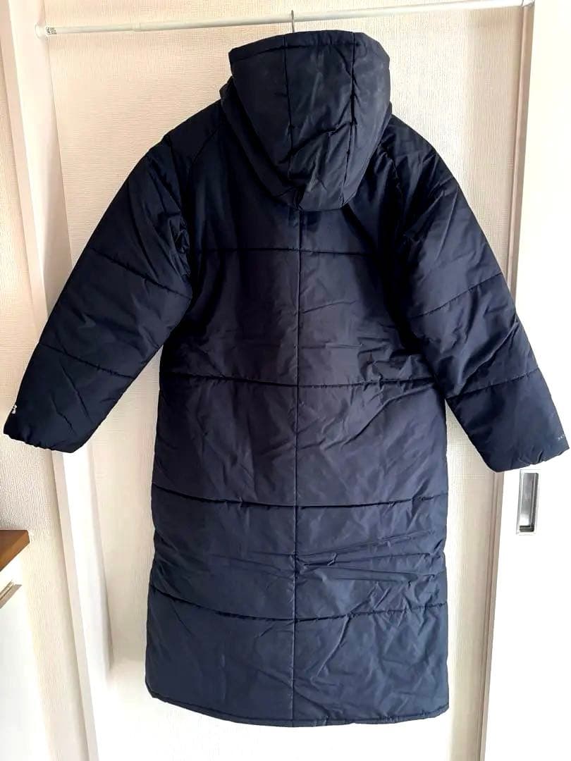 【新品未使用】Under Armour ブラック ベンチコート