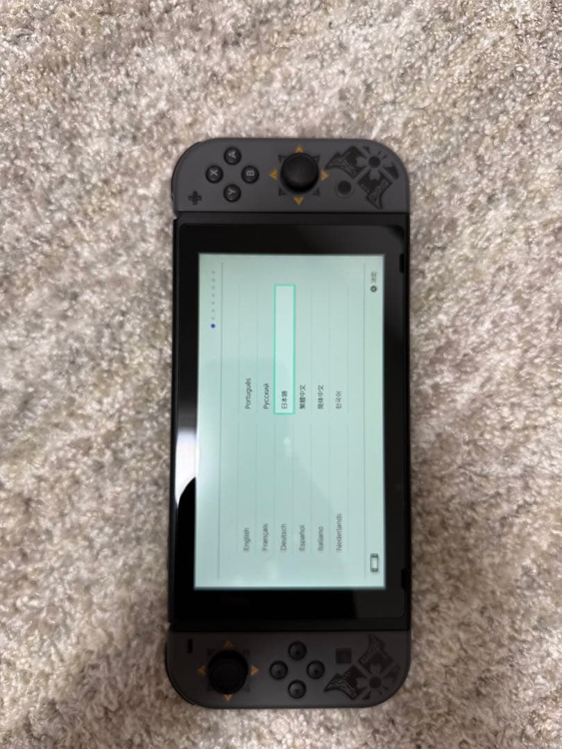 美品！Nintendo Switch モンスターハンターライズ　本体　オマケつき