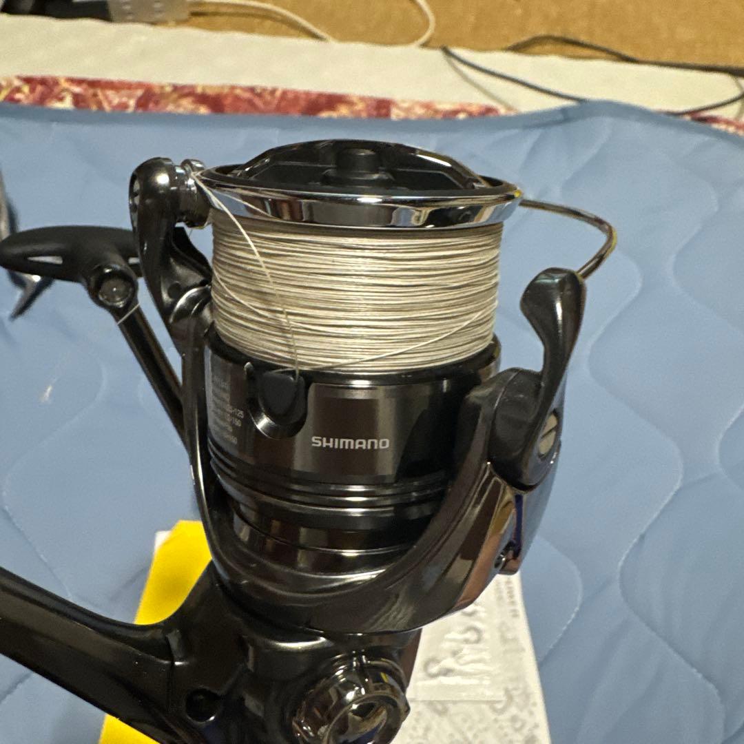 リール ...R...R...