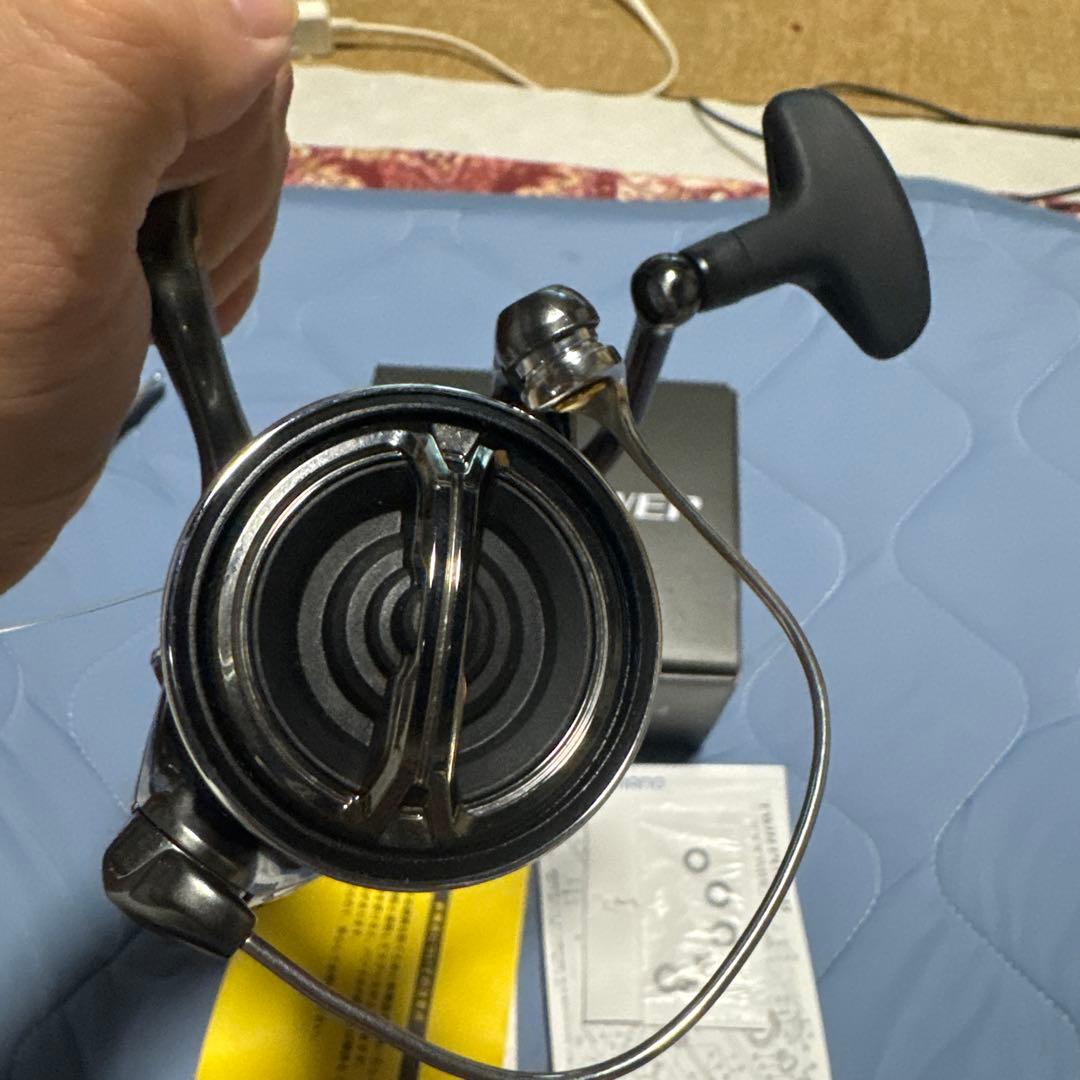 リール ...R...R...