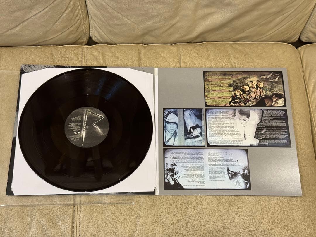 Rihanna LP Color Vinyl 1st〜4thアルバム 4枚セット