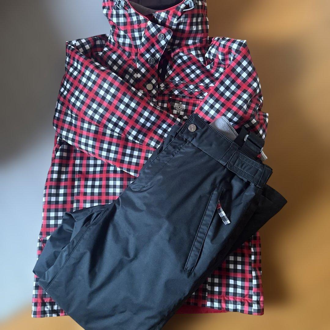 GOLDWIN⭐︎スノーボード・スキーウェア ⭐︎レディース赤黒チェックＬ値下げ