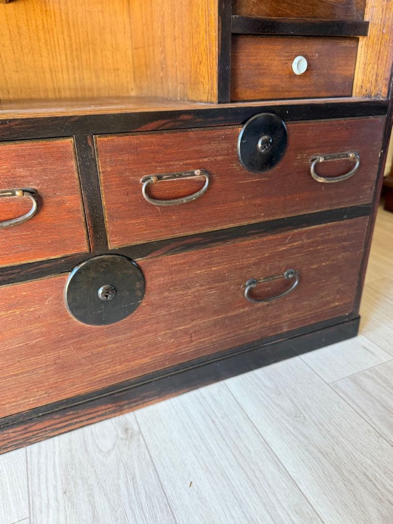 はせ出品 水屋箪笥 茶箪笥 飾り棚 レトロ 木製 古家具 和箪笥