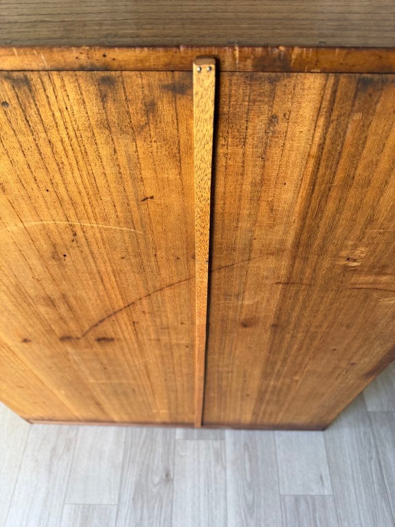 はせ出品 水屋箪笥 茶箪笥 飾り棚 レトロ 木製 古家具 和箪笥