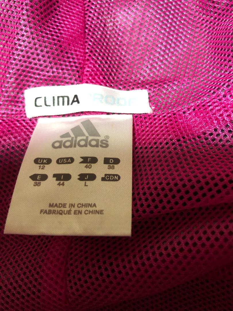 新品　アディダス　ジャケット　L   ブラック　模様