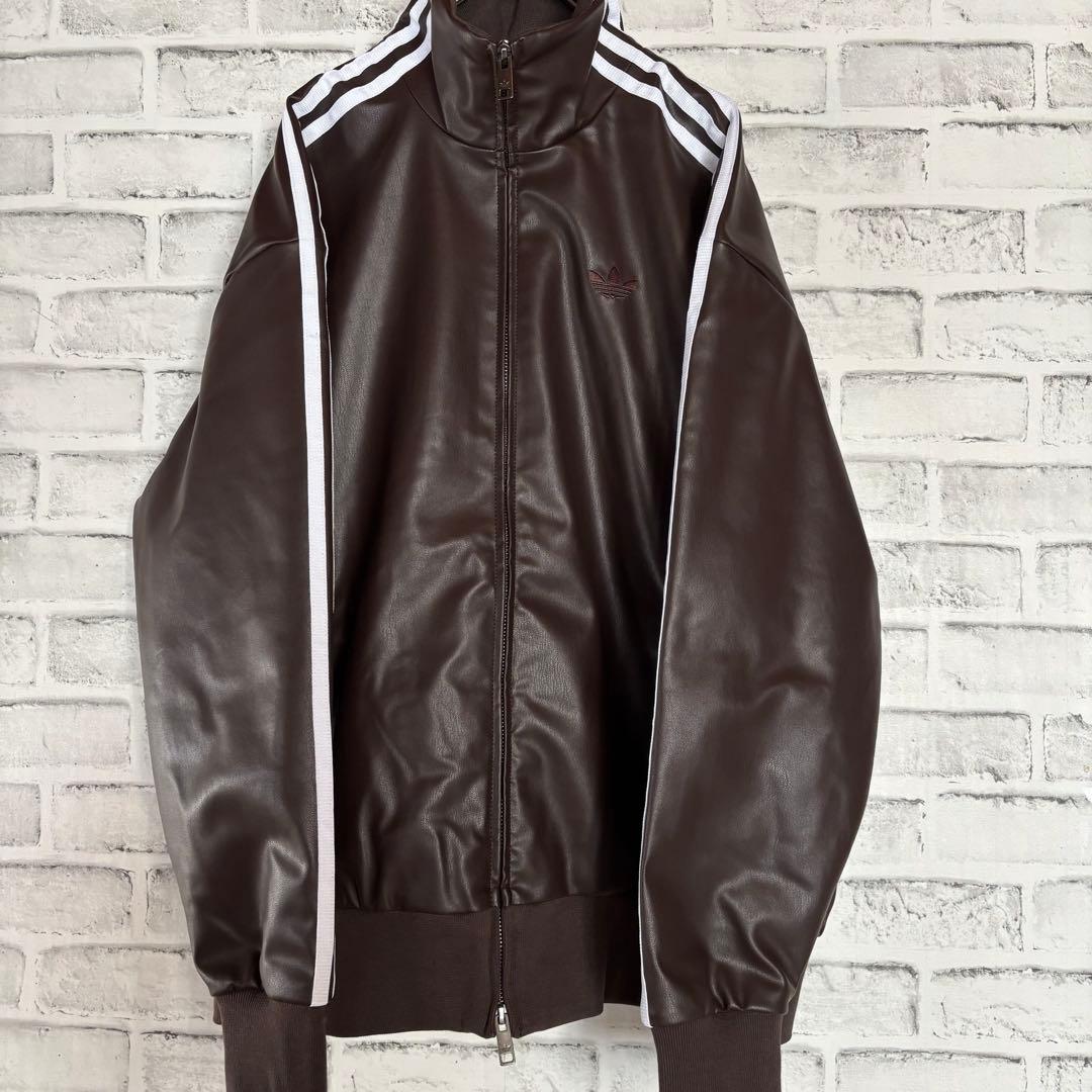 新品L⭐️adidas スリーストライプ プレザー トラックトップ ダークブラウン