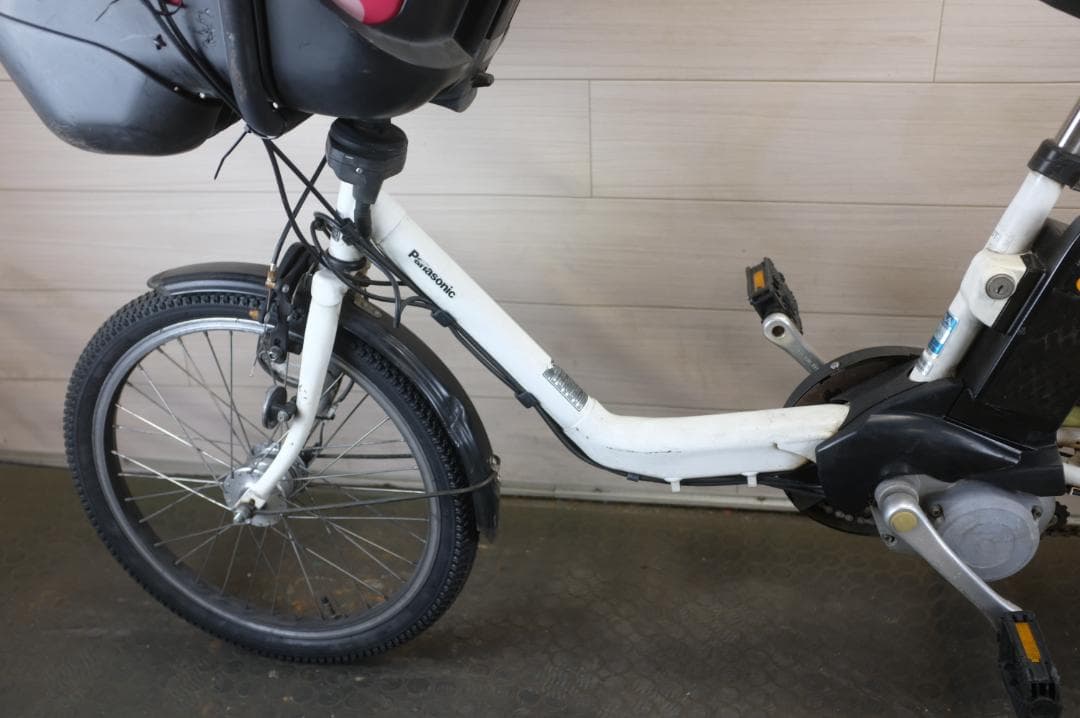 電動自転車 パナソニック ギュット20インチ3段16.0Ah（4点灯）充電器あり