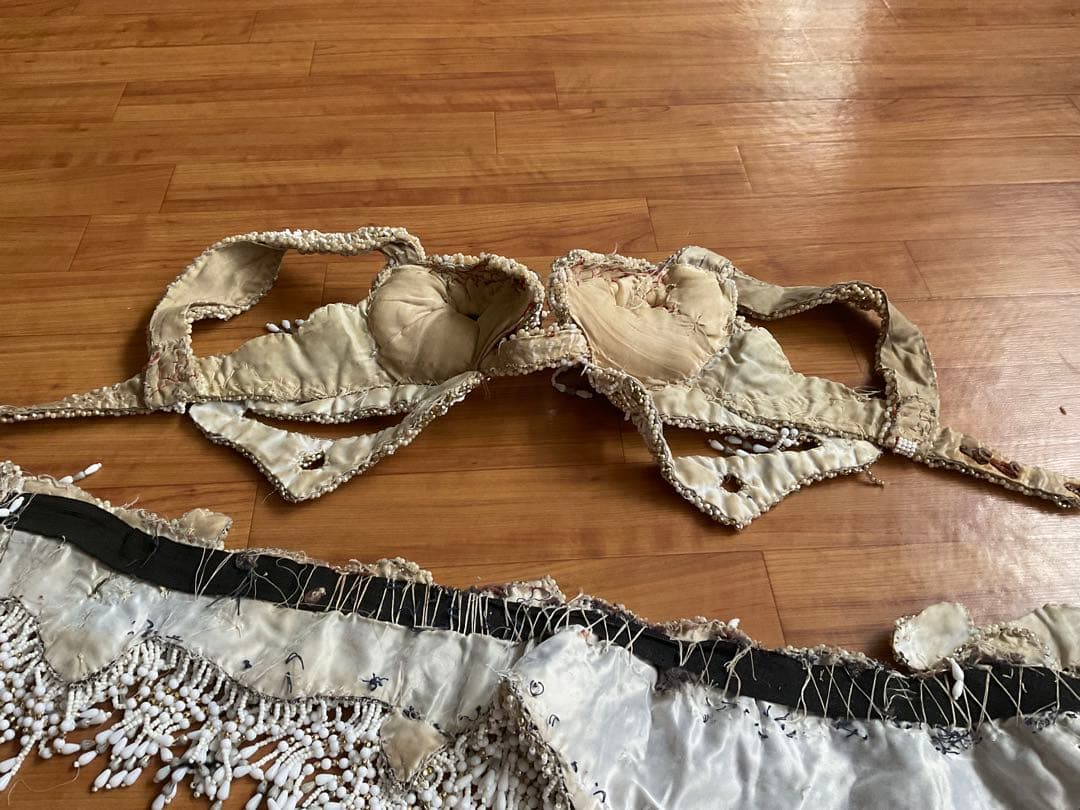 希少・ダマスク製】ベリーダンス プロ仕様・ハンドメイド衣装