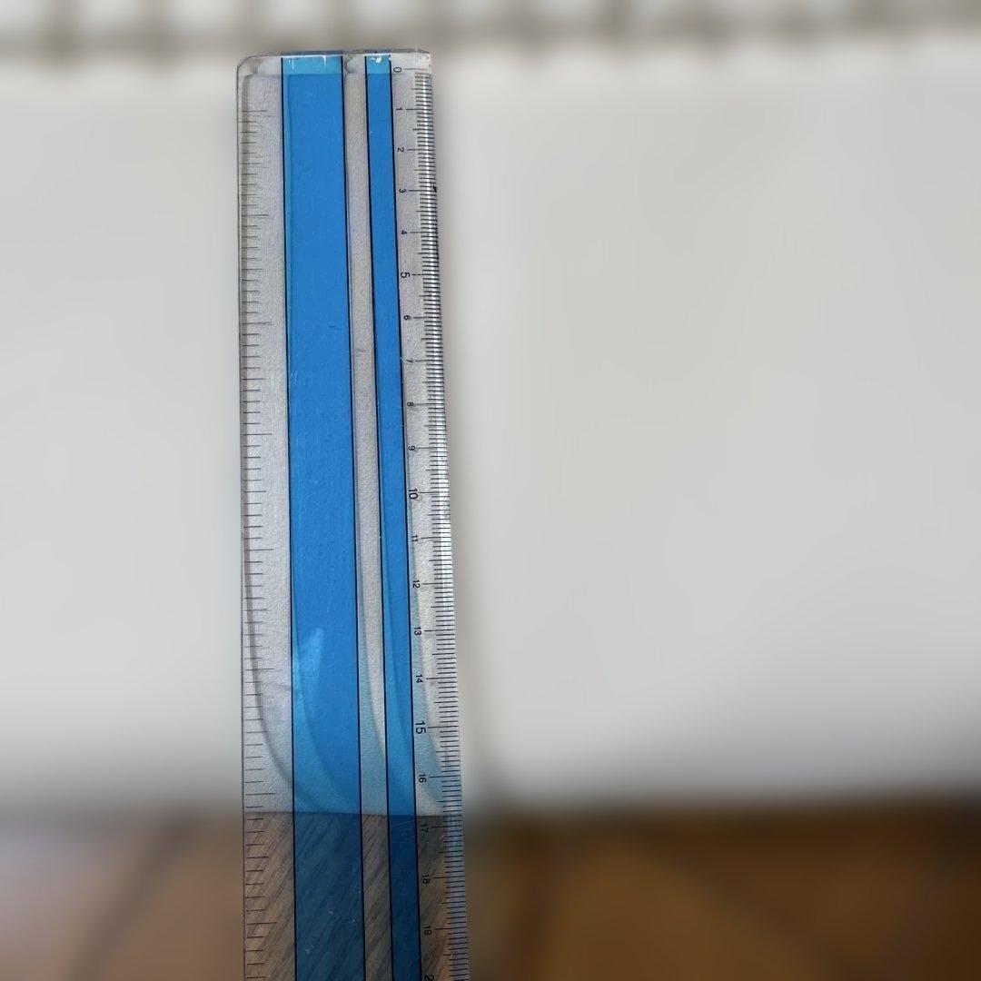 ミエコウエサコ バック ベージュ