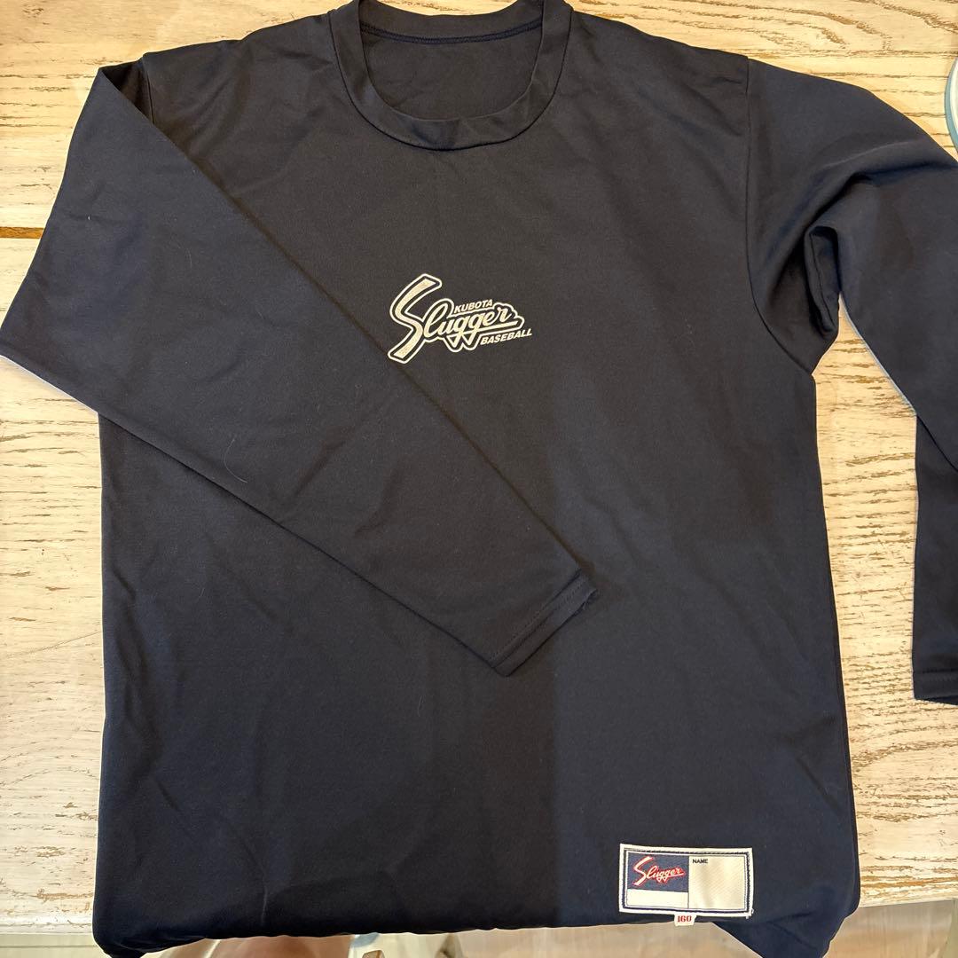 Slugger アンダーシャツ ×２ Vジャン1枚