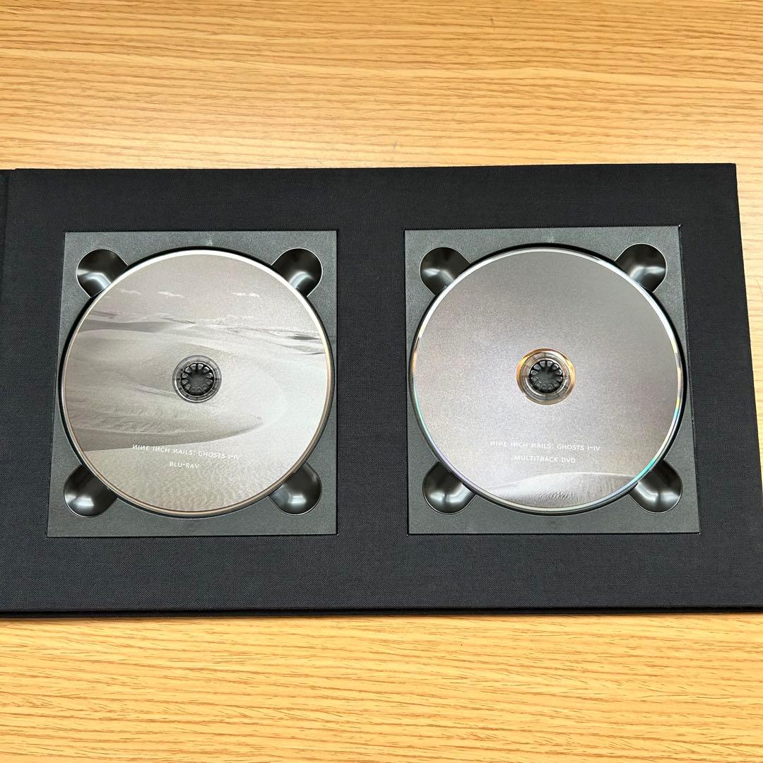 Nine Inch Nails Ghosts I -IV デラックスセット