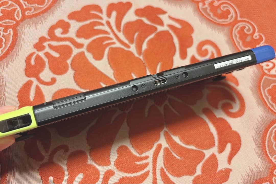 ニンテンドーSwitch 本体 + ソフト