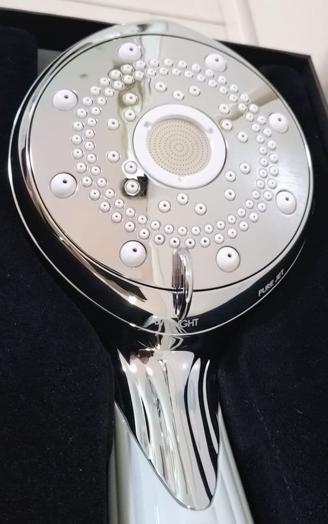 もこてぃー　ReFa リファファインバブルQ ホワイト