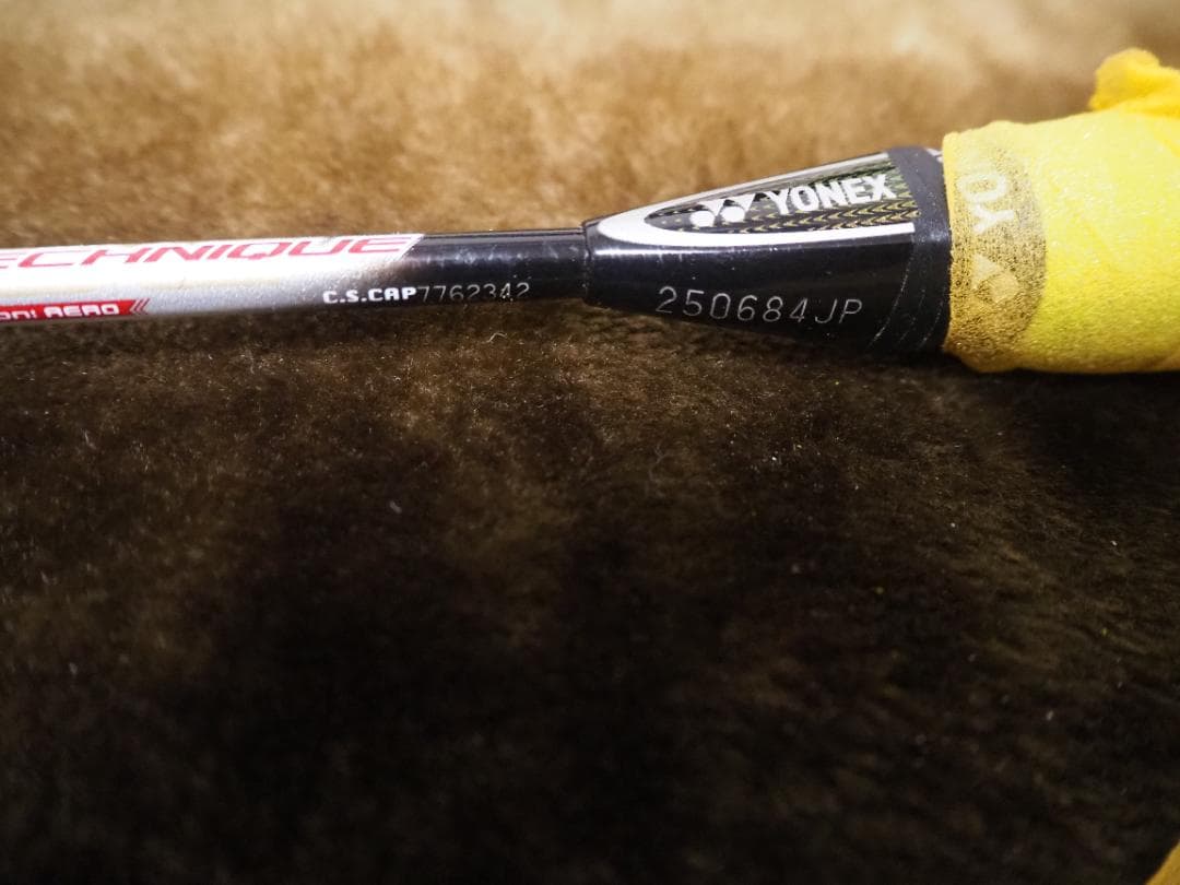 YONEX アーマーテック900 テクニック　4UG5