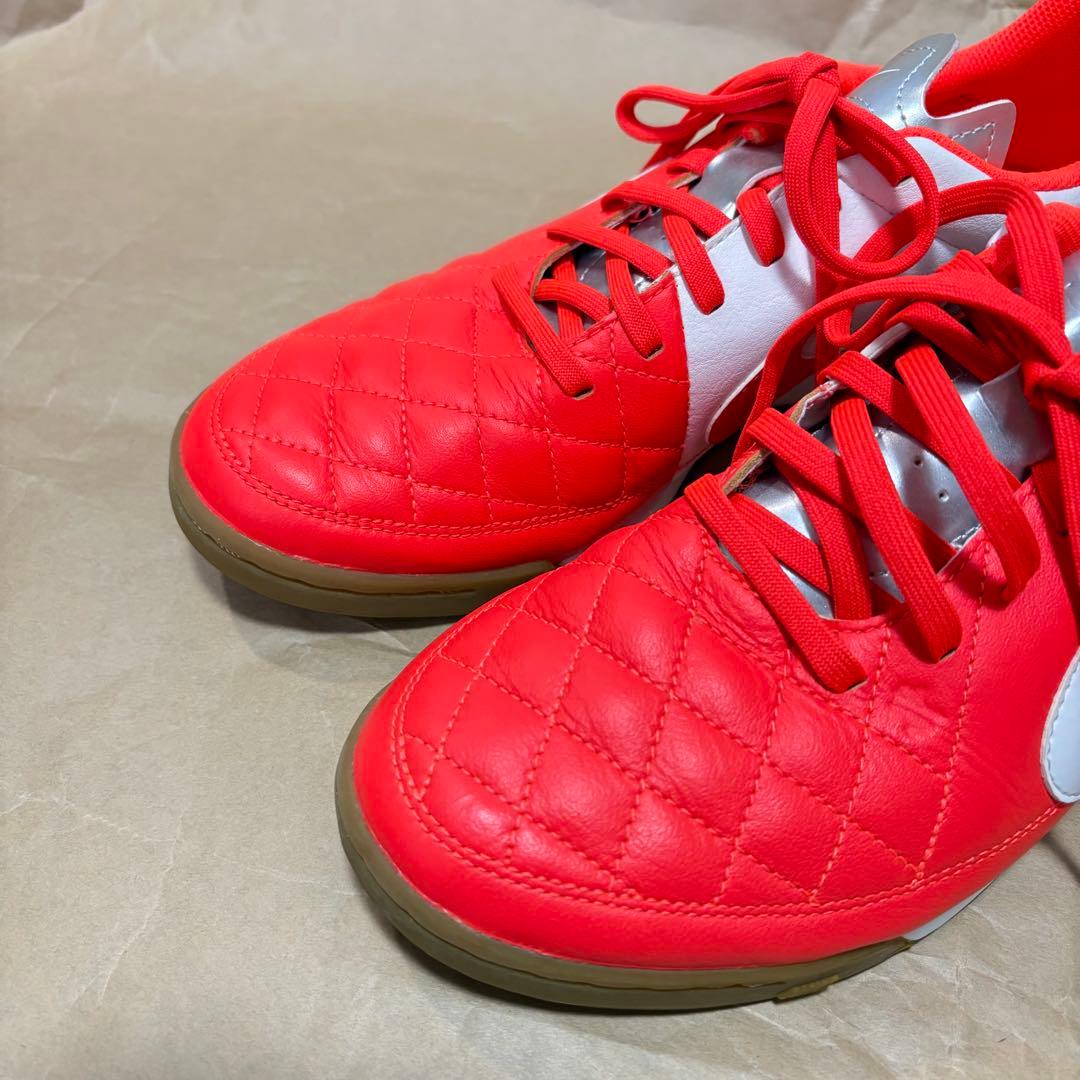 シューズ NIKE Tiempo Gino Leather IC