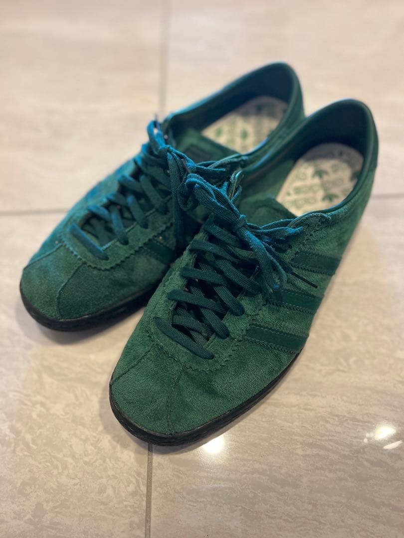 てつへむ　TOBACCO GRUEN タバコ グルーエン スニーカー