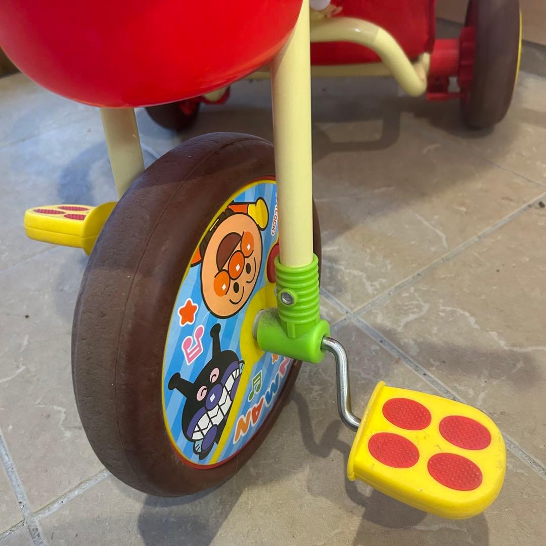 アンパンマン 三輪車 日よけ傘付き ガード付き