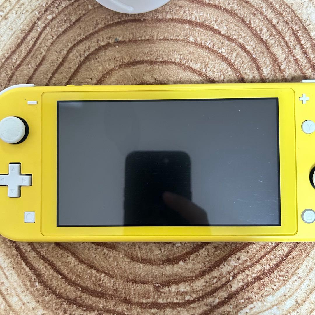 Nintendo Switch Lite 青・黄色 本体 充電器付き　2個セット