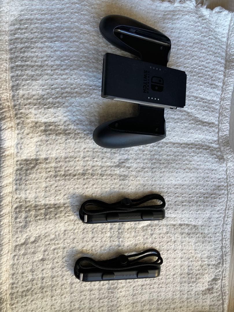 美品　ニンテンドースイッチ モンハン ゲーム機 任天堂