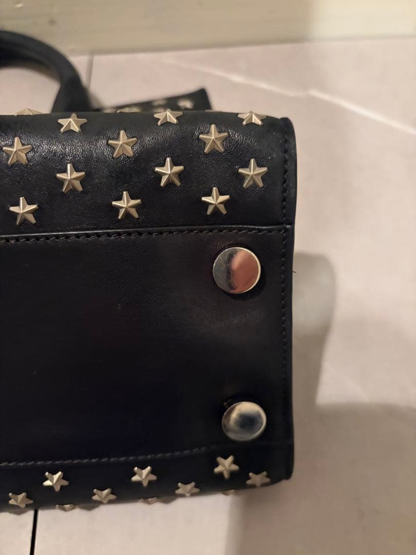 JIMMY CHOO/ジミー チュウ　スタッズ付きハンドバック