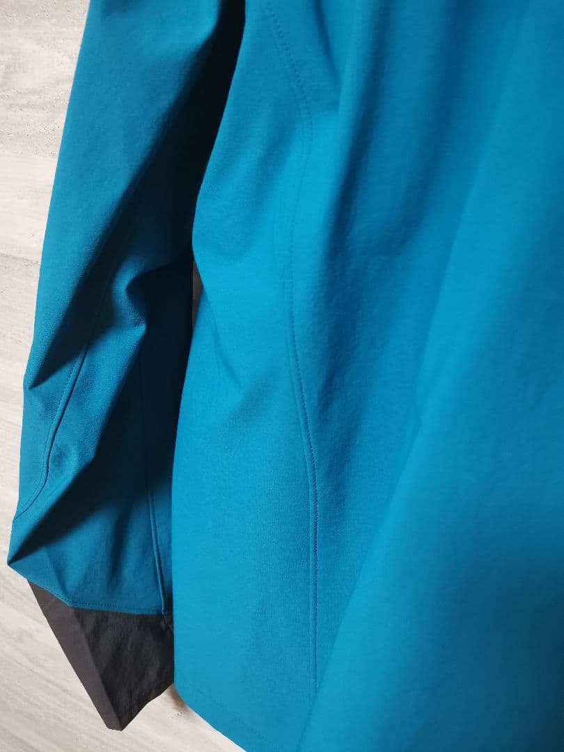 【未使用・美品】montbell クラッグジャケット メンズ サイズM ブルー