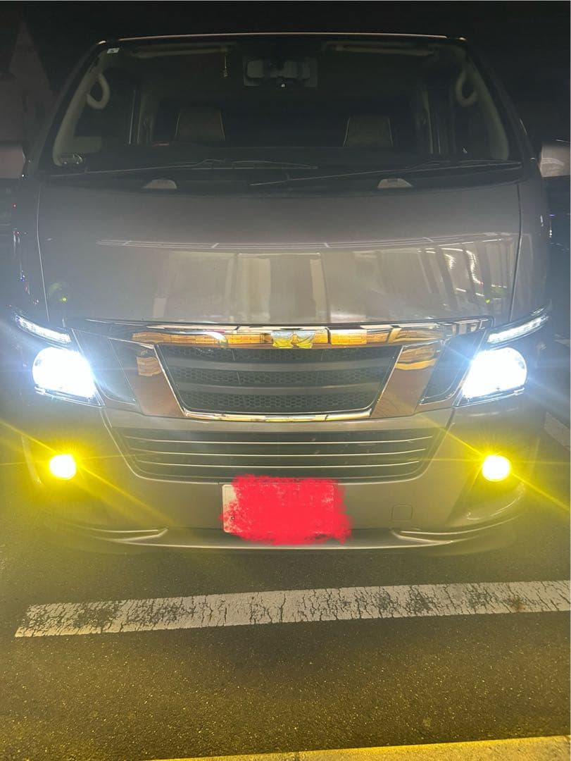 NV350 キャラバン　純正バラスト