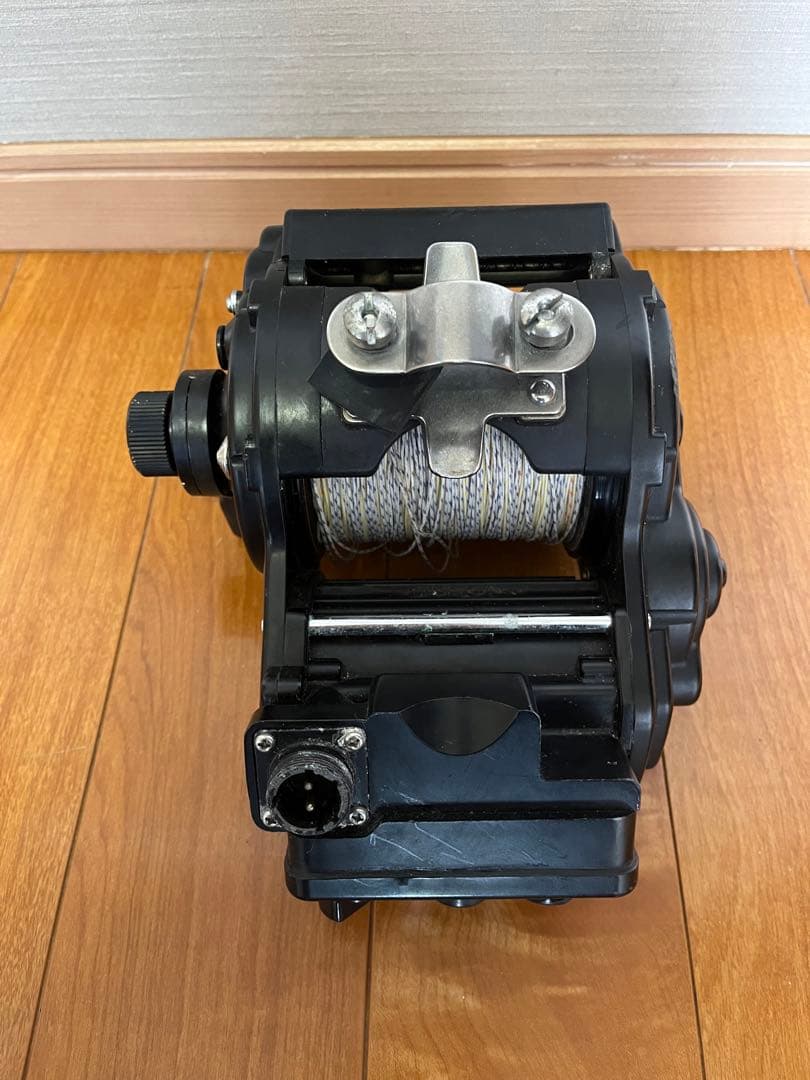 中古 DAIWA 電動リール MARINE POWER SS-900 ダイワ