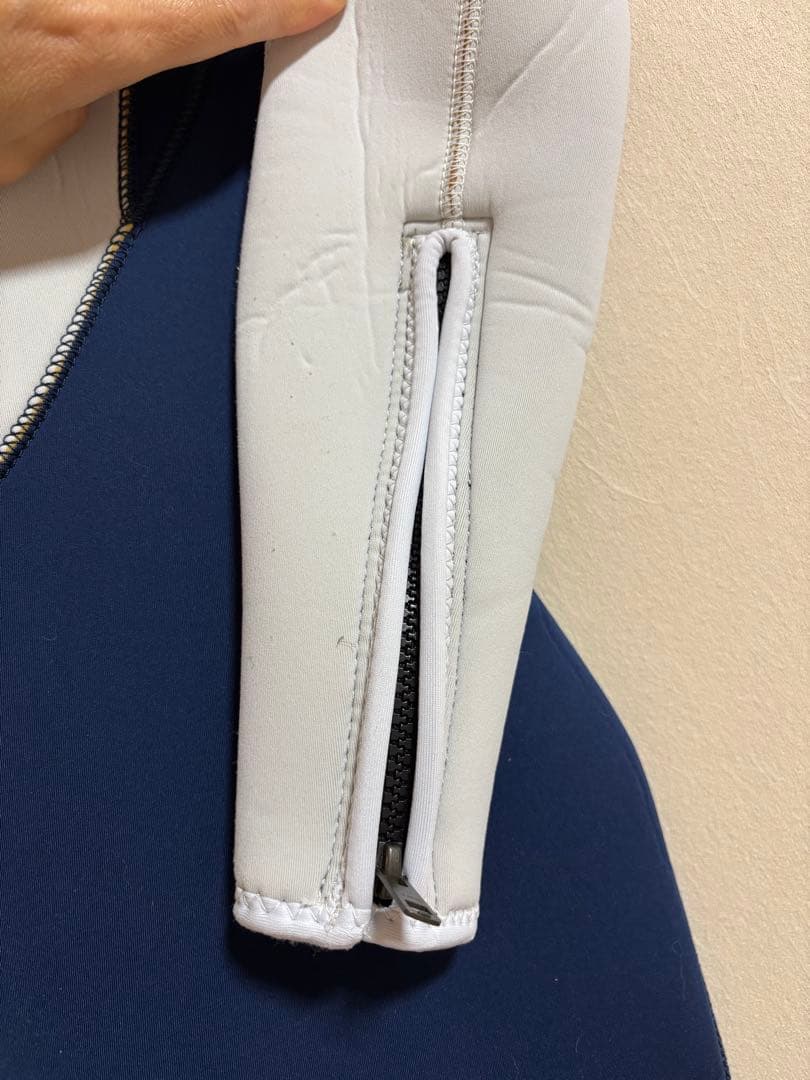 ココロア　ウエットスーツ5ミリ　ＭＳサイズ