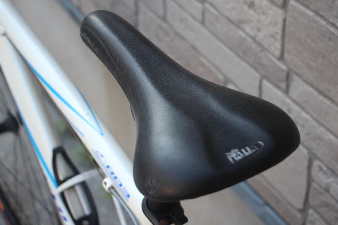 引き取り限定♪人気のブリヂストン♪アンカー♪RA3♪ティアグラ♪カーボンフォーク