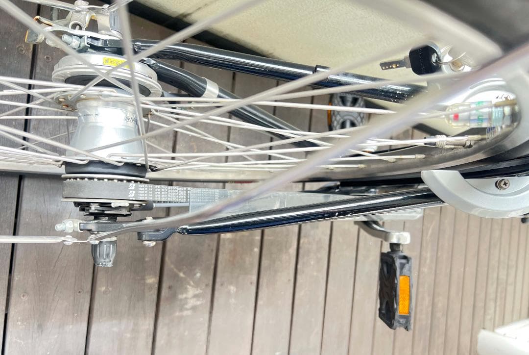 ブリジストン アルベルトS ベルトドライブ 内装５段変速　27インチ　引取専用