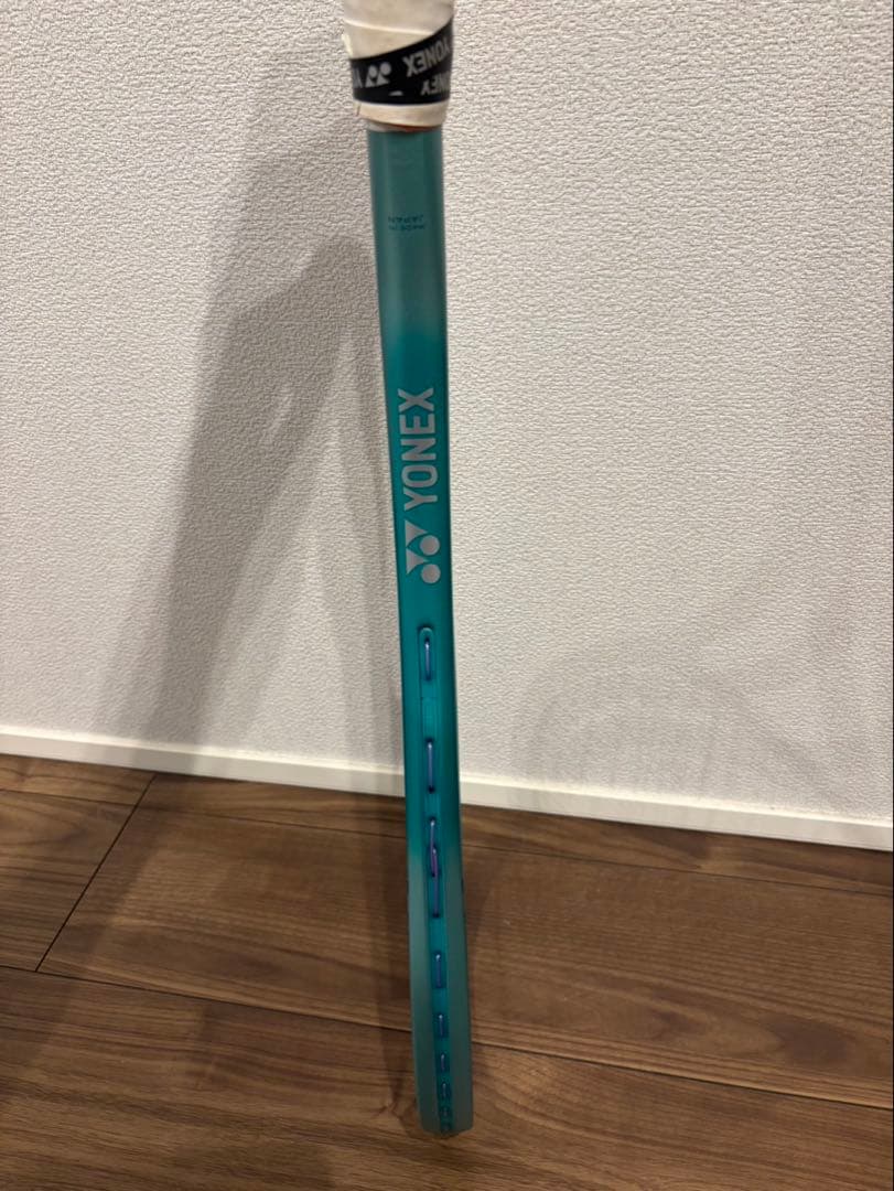 YONEX 新型ボルトレイジ7V 元グリあり