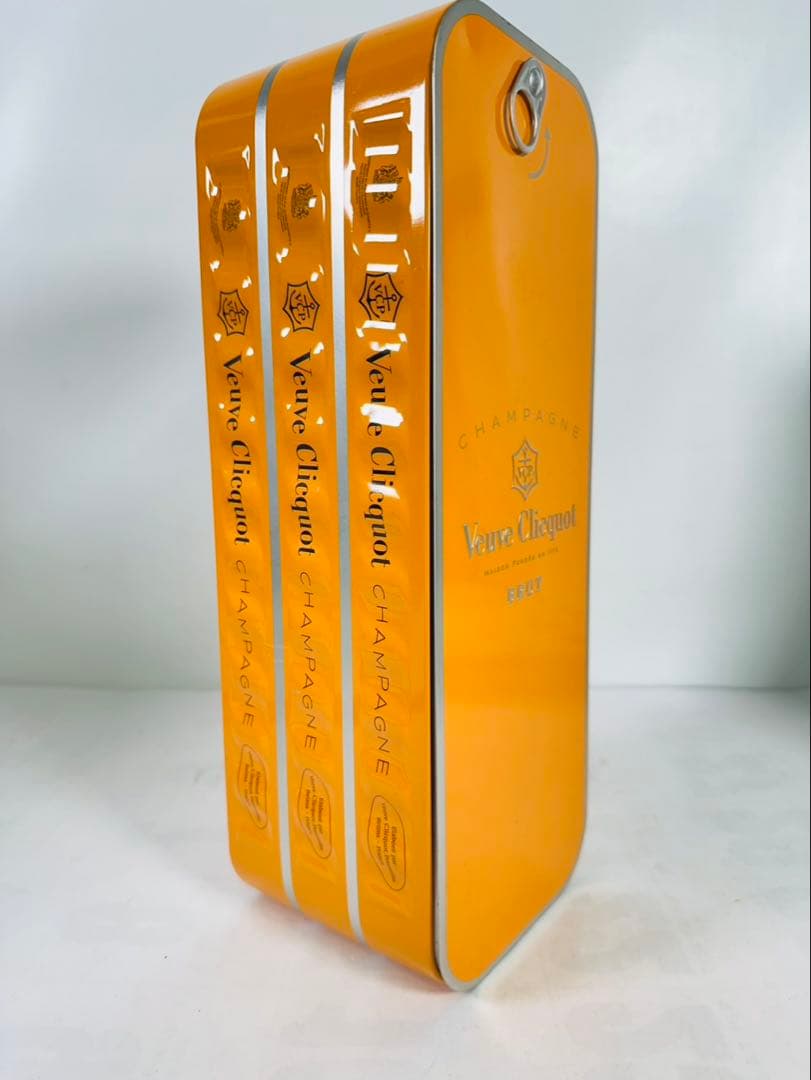 【保管品】 ヴーヴクリコ　 イエローラベル　 Veuve Clicquot