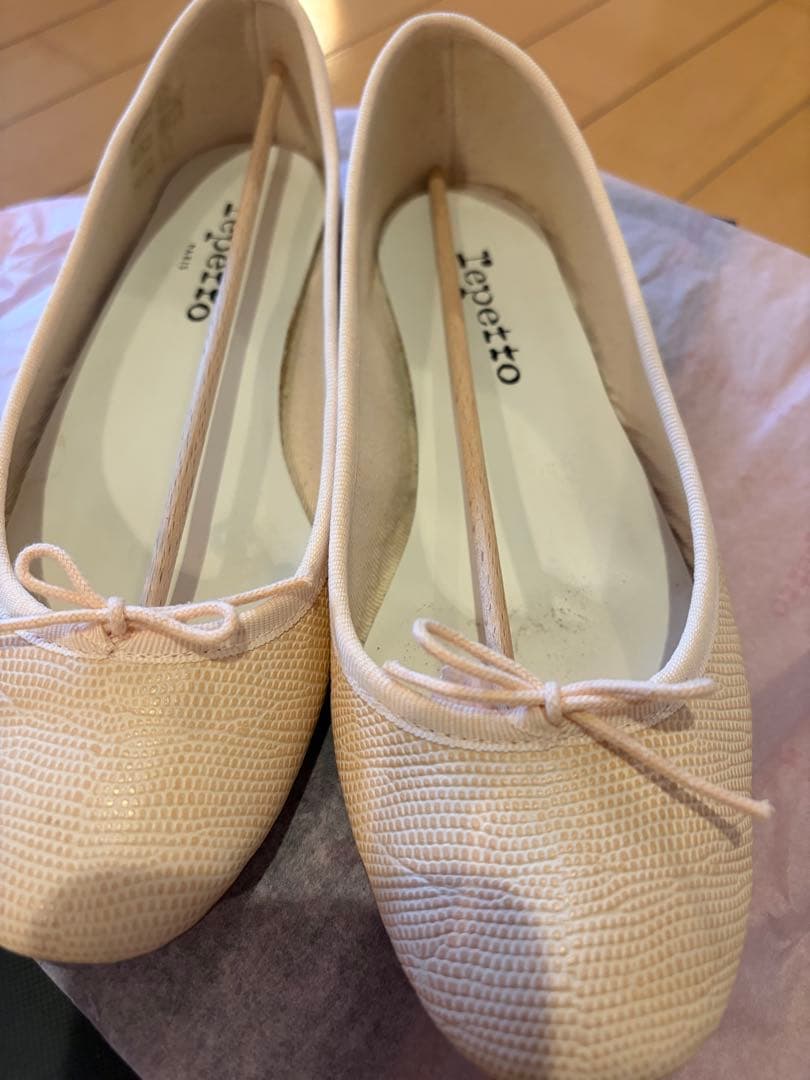 Repetto ベージュ バレエシューズ