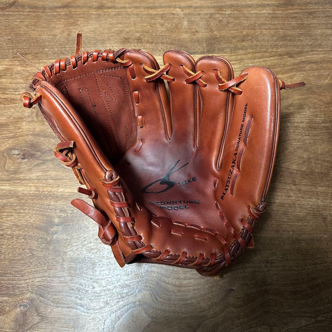 NIKE 松坂大輔モデル　軟式投手グローブ　シグネチャーモデル