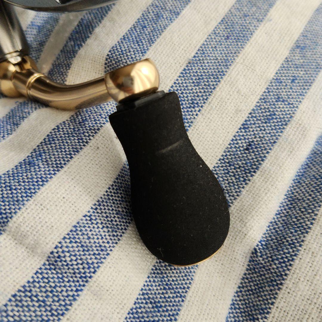 【極美品】スピニングリール 人気シリーズ　ナビ NAVi 2500S SE26E