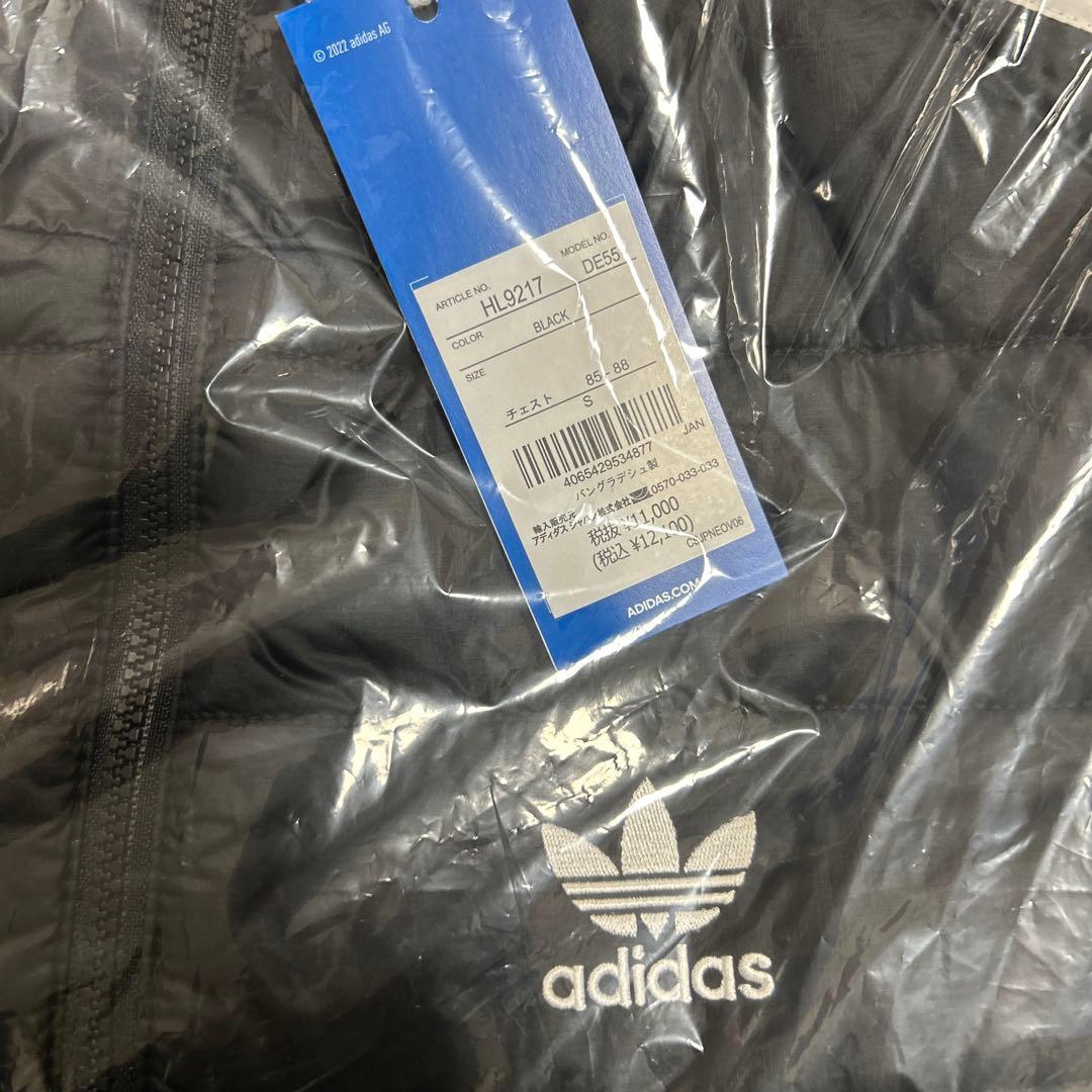タグ付未使用品 adidas パデッド スタンドカラー パファーベスト S