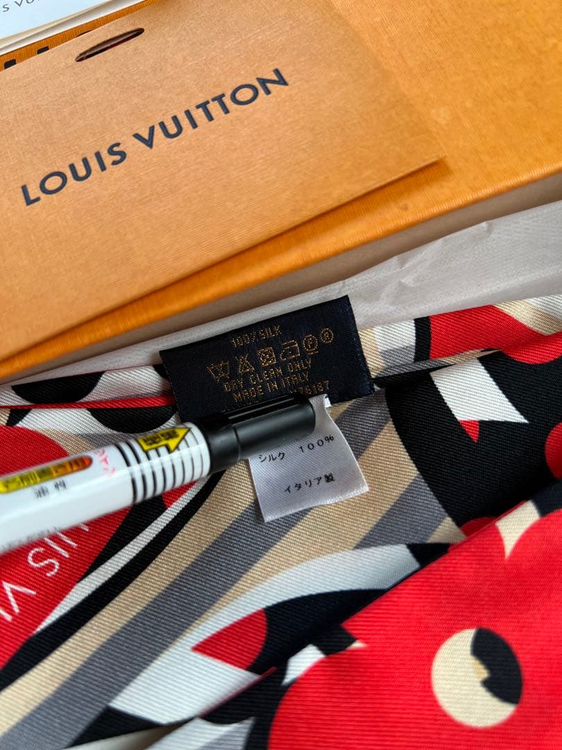 LOUIS VUITTON シルクバンドー 花柄