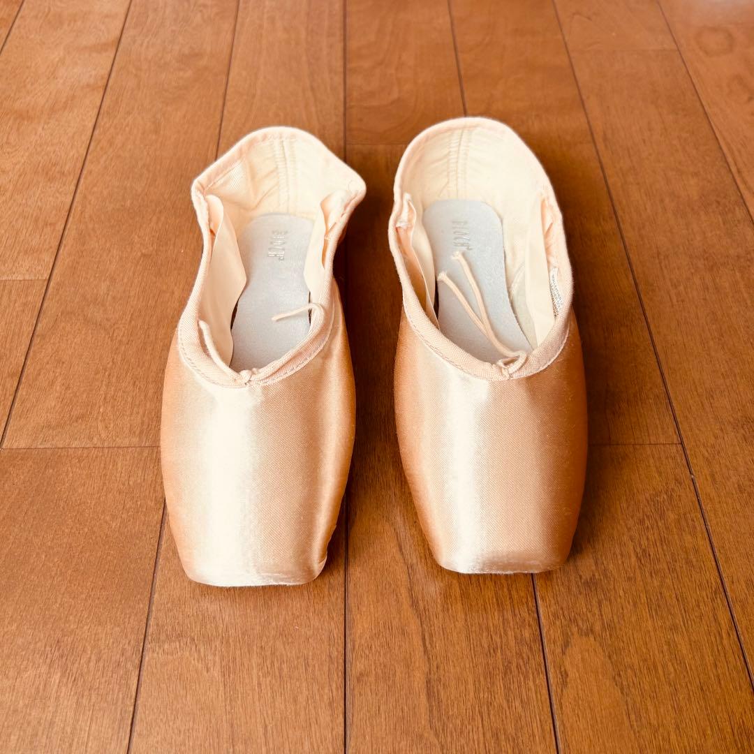 BLOCH ブロック　アクシオン トゥシューズシューズ　 新品未使用　リボン付