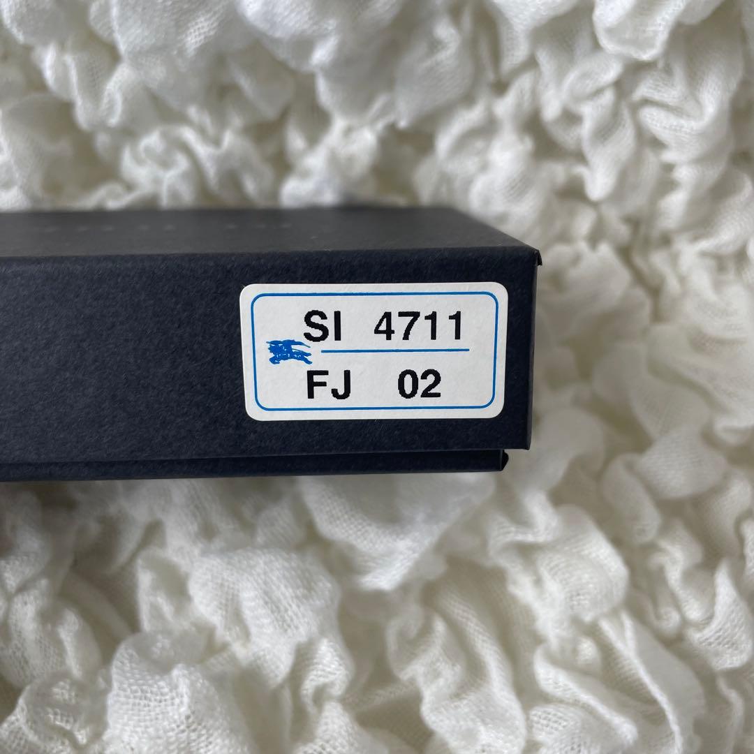 ✨新品未使用・箱付き✨　BURBERRY キーケース　ノバチェック　5連　刻印