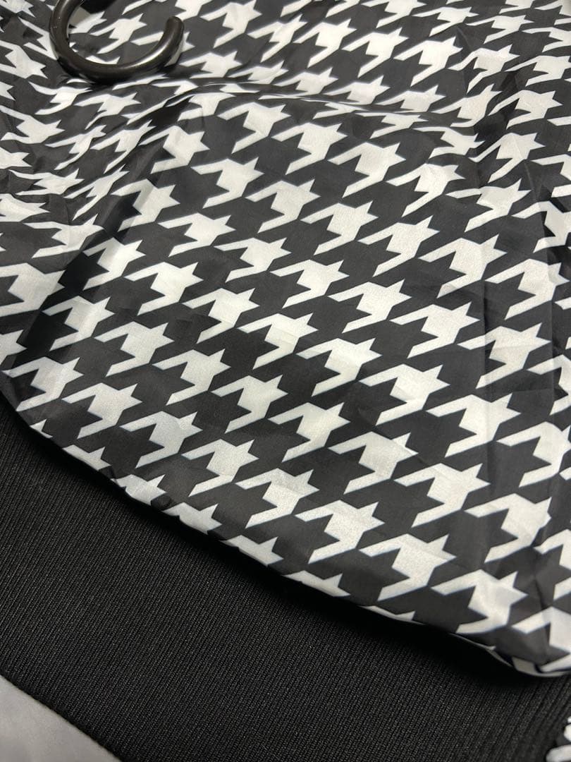 レディースゴルフウェア　中綿　アウターパーカー