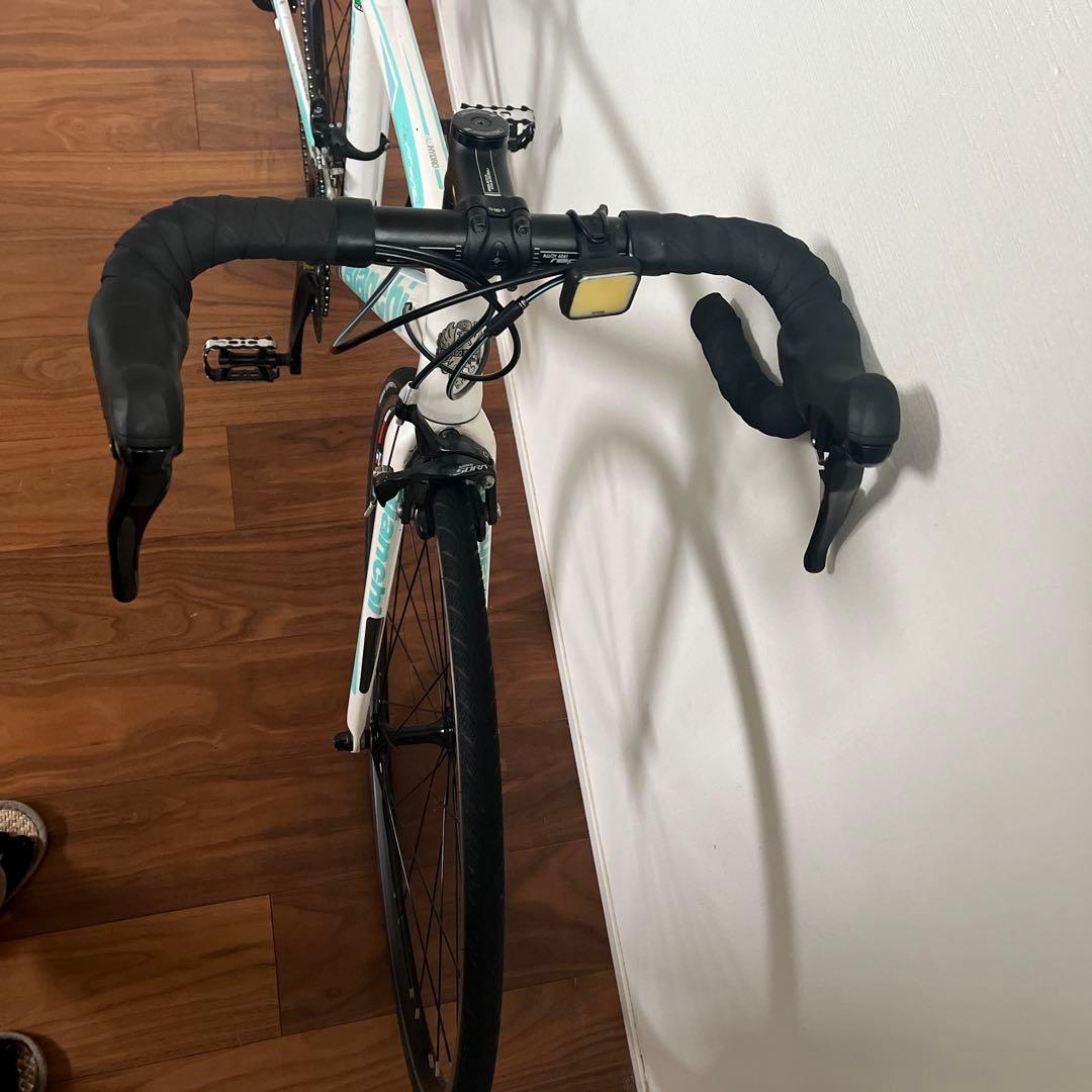 送料無料　ロードバイク　ビアンキ　BIANCHI サイズ41 ホワイト