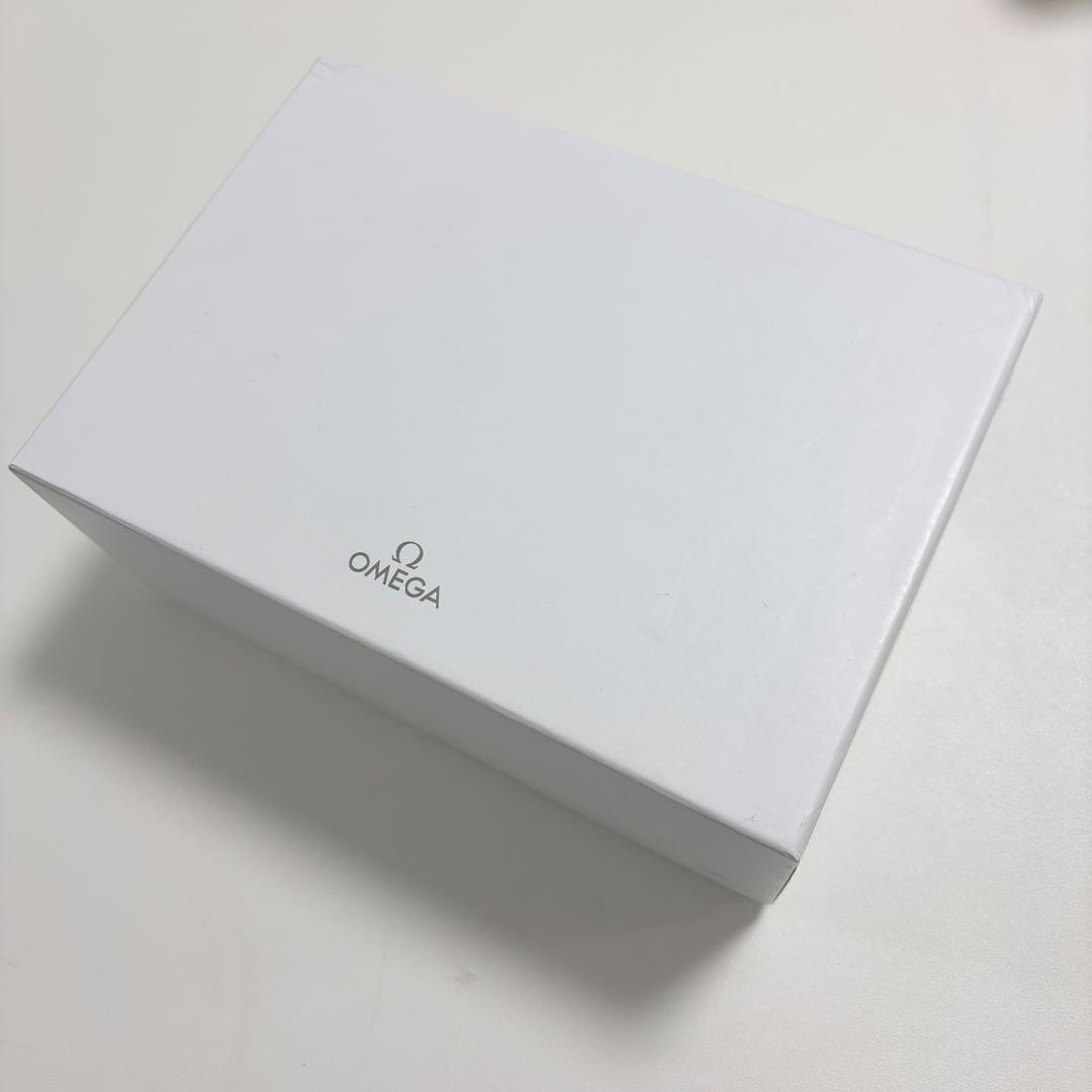 美品　オメガ　腕時計　ウォッチ　ケース　空箱　木目調　現行品