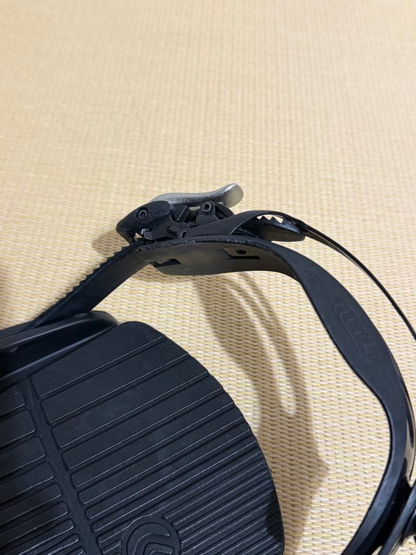 もとまるフラックス　XV 16-17 L サイズ