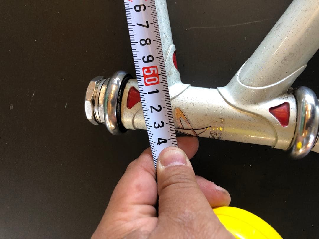 MAKINO マキノ　フレーム　競輪　njs刻印 bb無し　凹みあり？