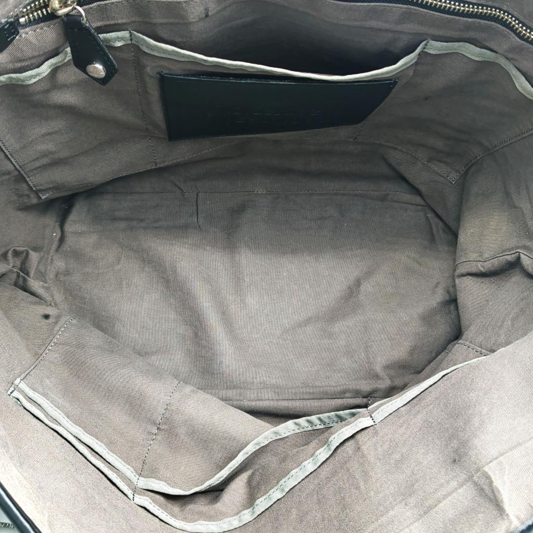 美品 ヴィヴィアンウエストウッド ハミルトン トートバッグ 本革 A4収納 黒色