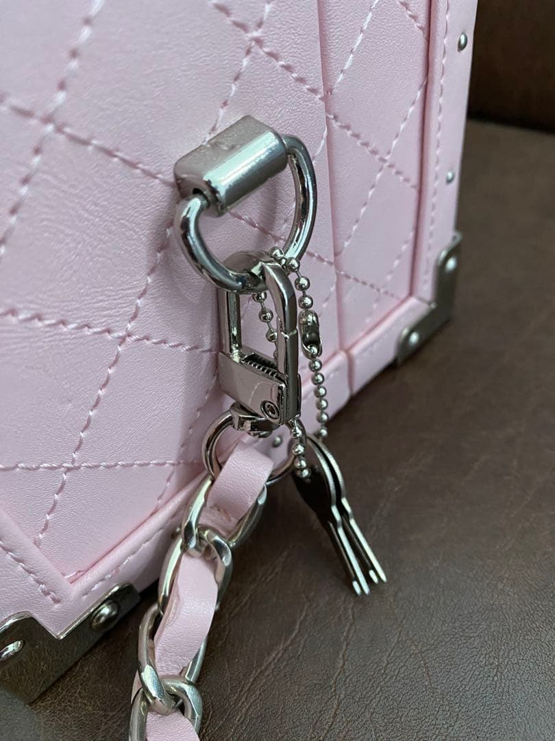 ANGEL エンジェル シャンパン ドゥミセック ケース ピンク 限定　空き瓶